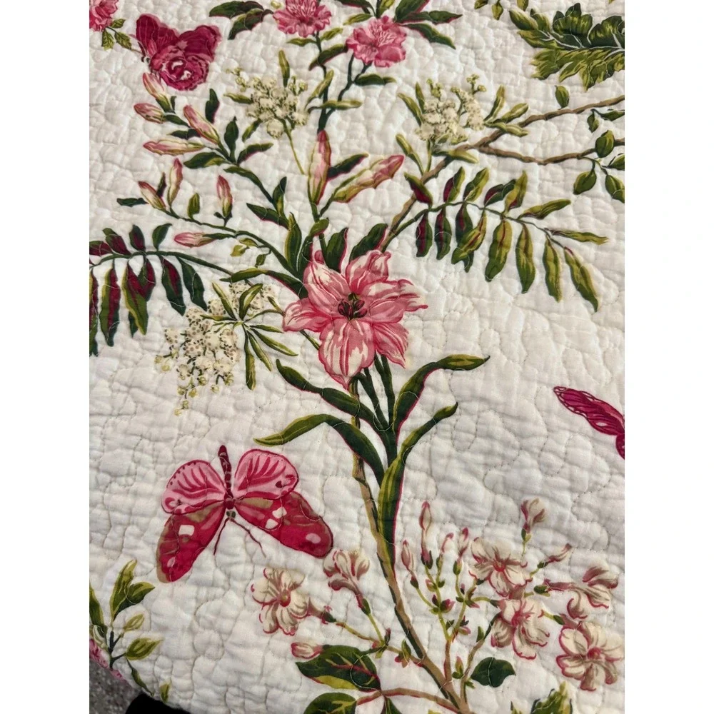Floral Butterfly Quilted Throw Blanket Reversible Pink Rose Striped Twin White